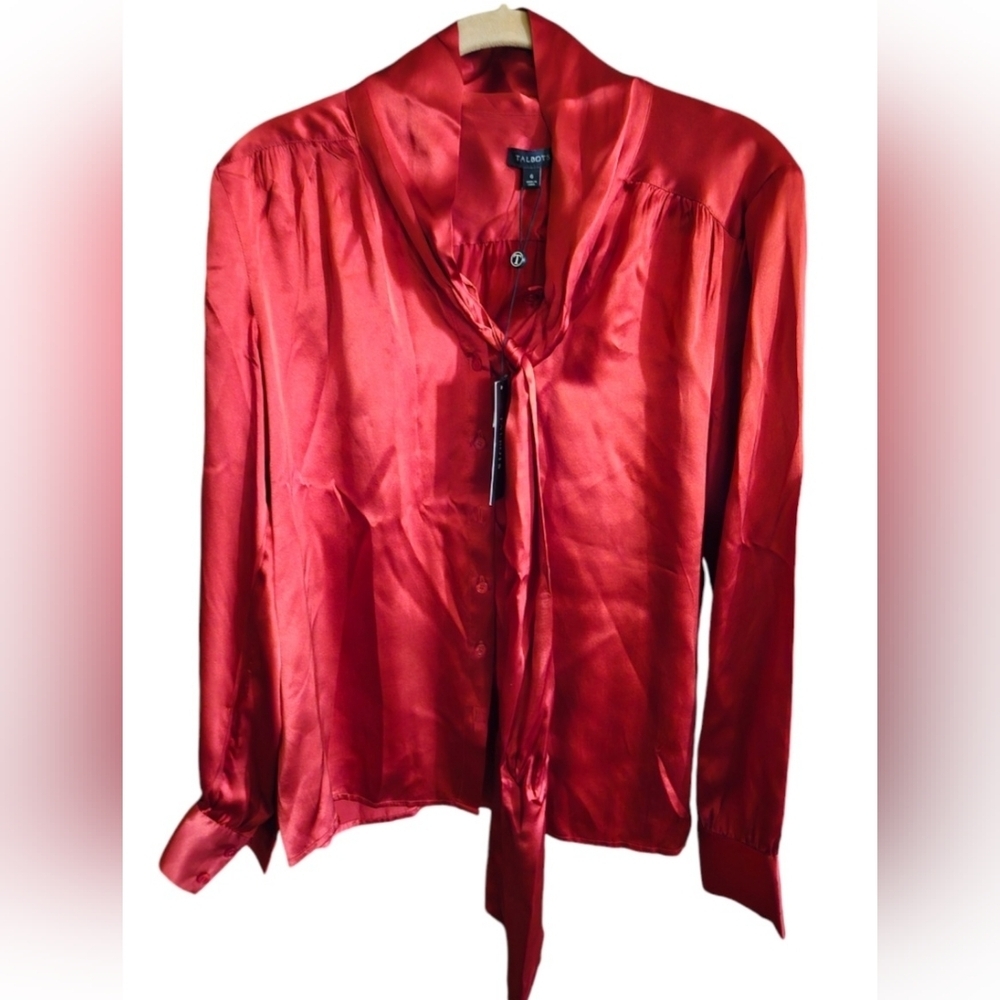NEW Talbots  Valentine Red  Silk Blouse Long Sleeve Button Front Size 6